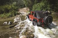 Load image into Gallery viewer, Bowless Combo Top With Tinted Windows S/B9083235